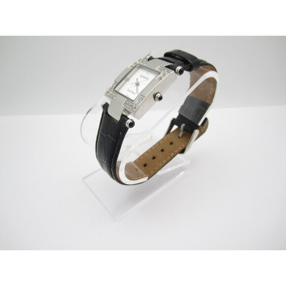 Women Dufonte Lucien Piccard Quartz WR Analog 24mm Watch (H92) "New Battery" - Picture 4 of 9